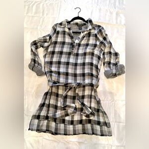 Black plaid belted shirt dress
